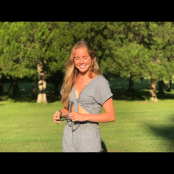 Gingham two piece romper - Picture 2 of 2